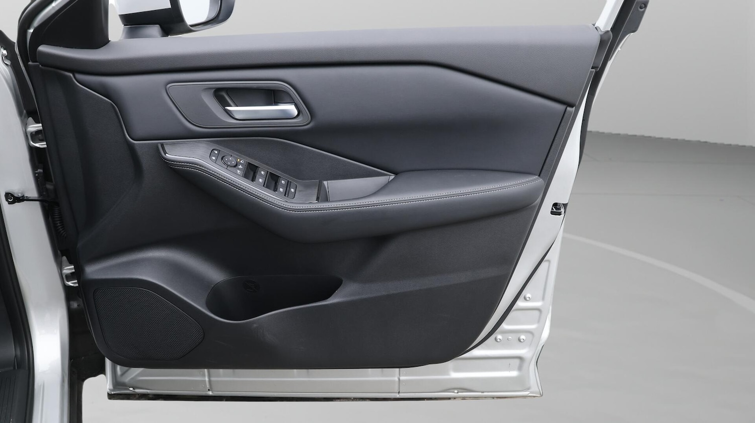 Used Nissan X-Trail 2024 for sale - 76584782: Photo 16