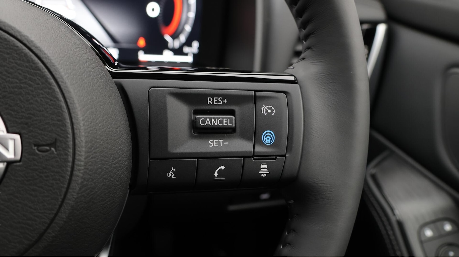 Used Nissan X-Trail 2024 for sale - 76584782: Photo 28