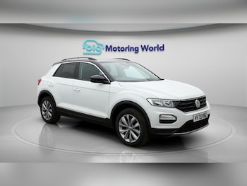 Used Volkswagen T-Roc 2020 for sale - 77274414: Photo