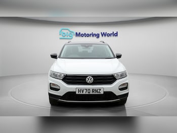 Used Volkswagen T-Roc 2020 for sale - 77274414: Photo