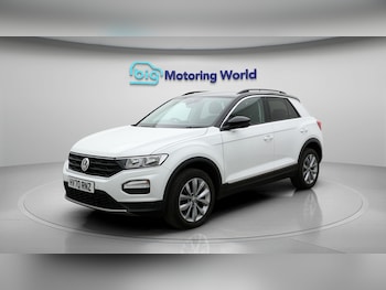 Used Volkswagen T-Roc 2020 for sale - 77274414: Photo