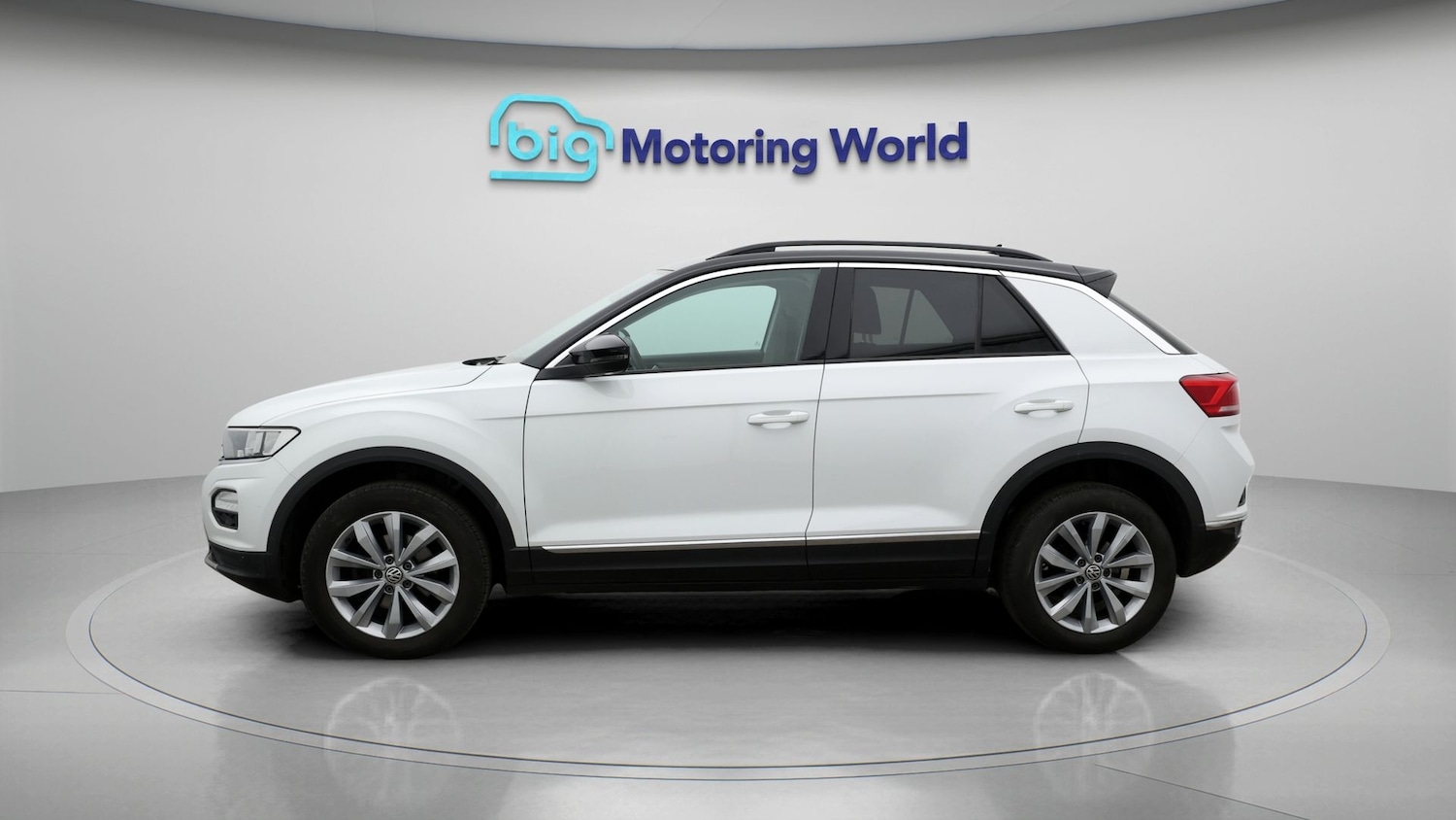 Used Volkswagen T-Roc 2020 for sale - 77274414: Photo 4