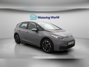 2021 (71) - 107KW Life Pro 58kWh 5dr Auto