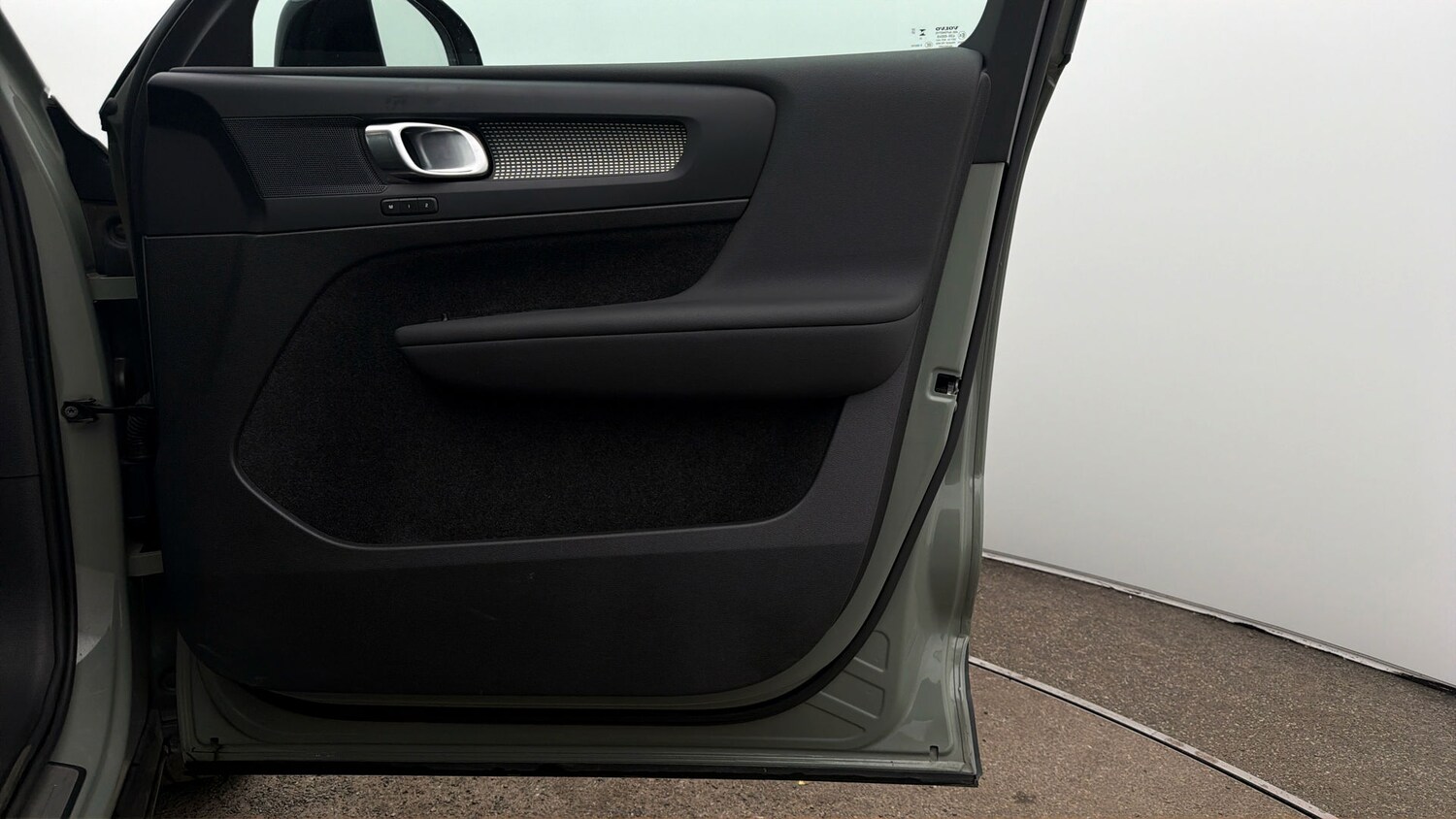 Used Volvo XC40 2024 for sale - 78222719: Photo 14