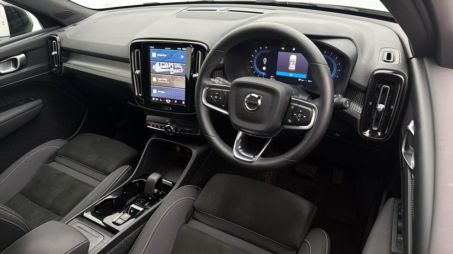 Used Volvo XC40 2024 for sale - 78222719: Photo 9