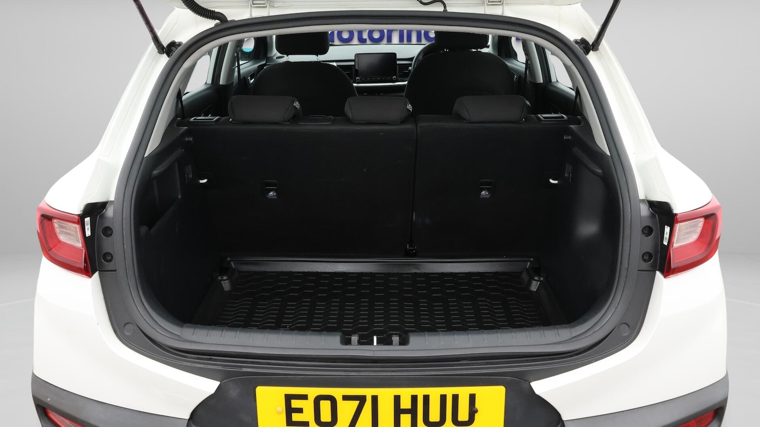 Used Kia Stonic 2021 for sale - 76457157: Photo 18