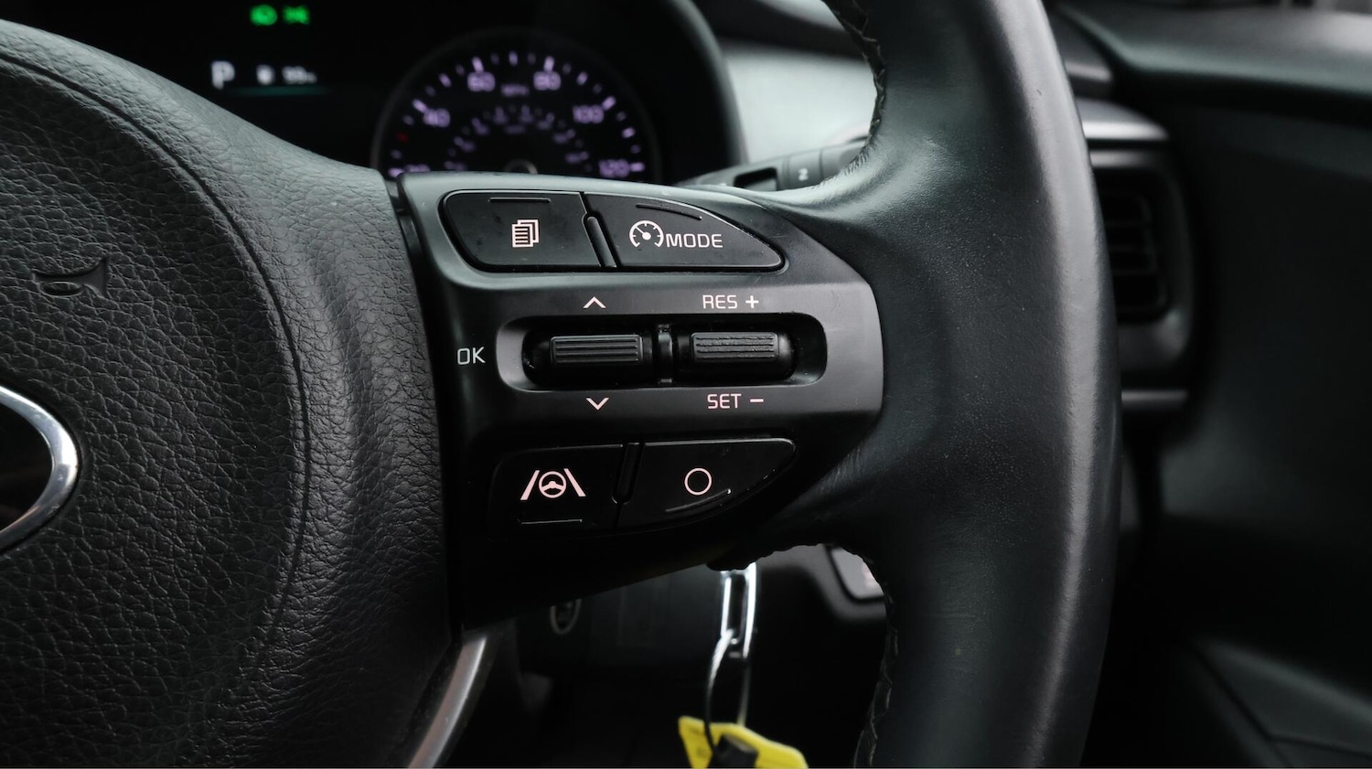 Used Kia Stonic 2021 for sale - 76457157: Photo 25