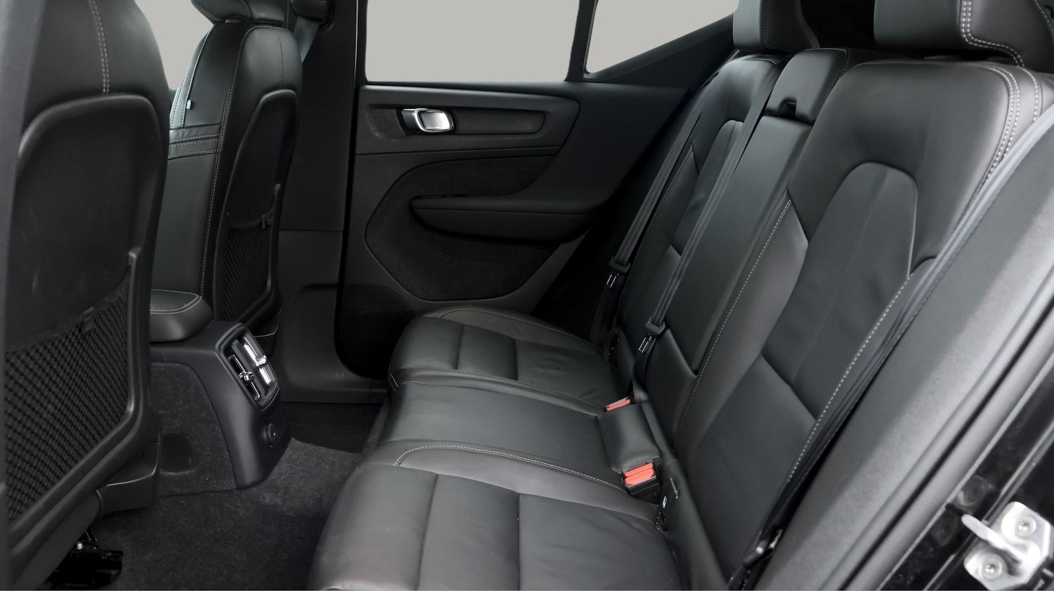 Used Volvo XC40 2021 for sale - 77189452: Photo 16