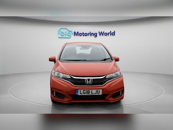 Used Honda Jazz 2018 for sale - 76282807: Photo