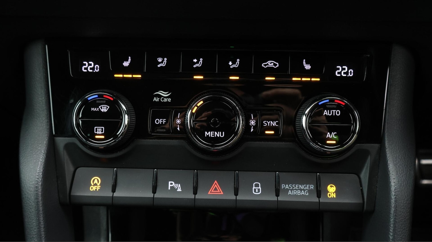 Used Skoda Karoq 2022 for sale - 76371650: Photo 13