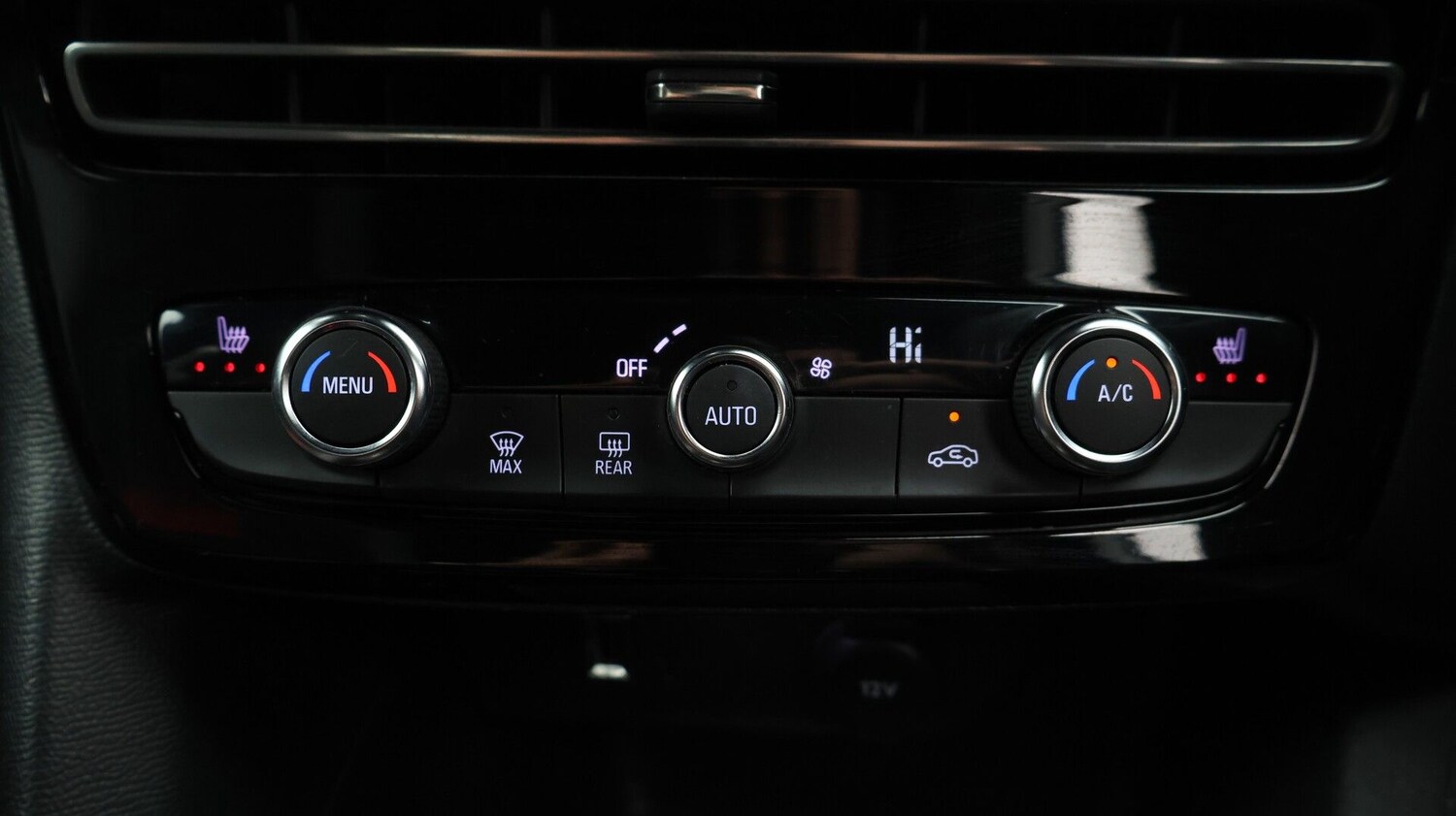 Used Vauxhall Mokka 2025 for sale - 77393584: Photo 12