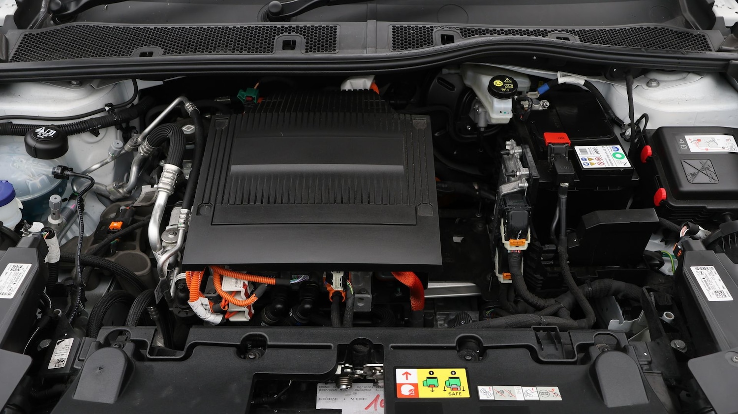 Used Vauxhall Mokka 2025 for sale - 77393584: Photo 19