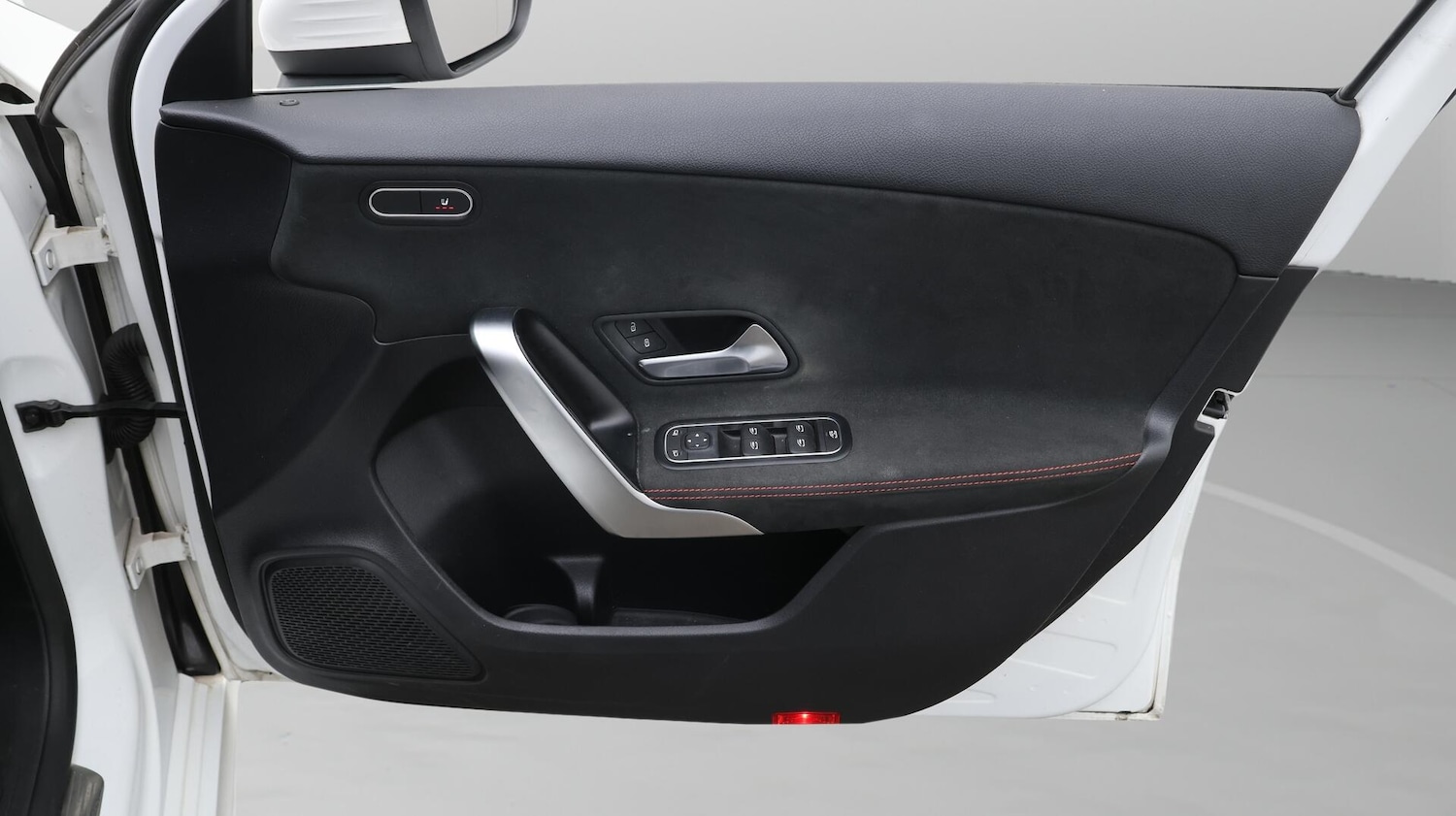 Used Volkswagen up! 2023 for sale - 76585086: Photo 16