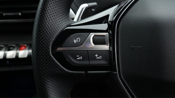 Used Peugeot 3008 2023 for sale - 75782174: Photo 23