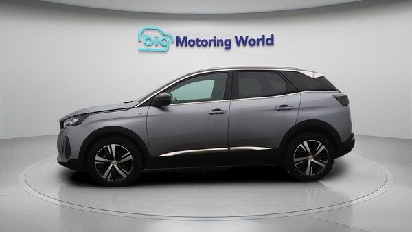 Used Peugeot 3008 2023 for sale - 75782174: Photo 5