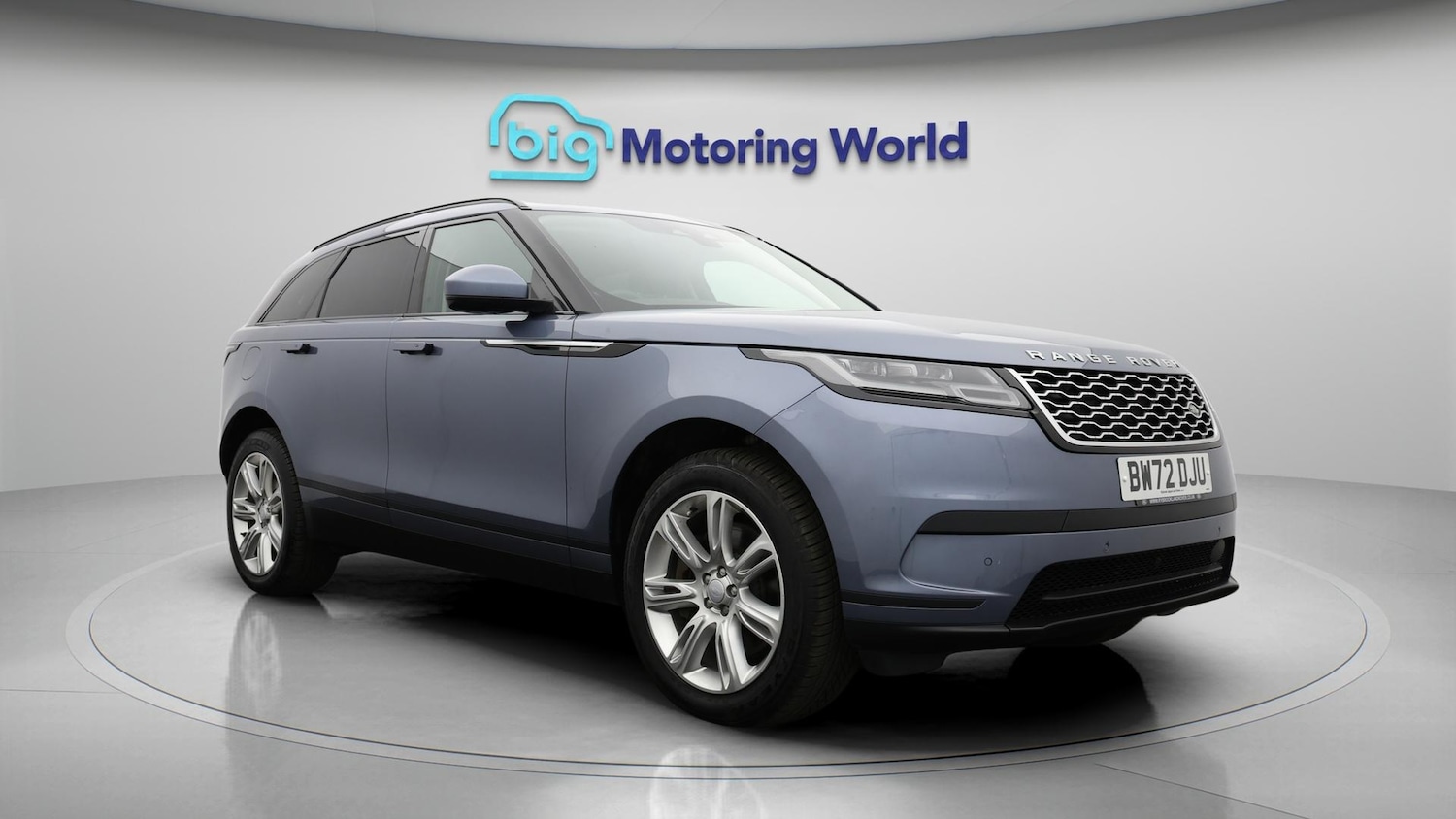 Used Land Rover Range Rover Velar 2023 for sale - 76179859: Photo 2