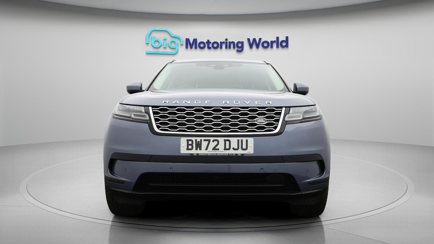 Used Land Rover Range Rover Velar 2023 for sale - 76179859: Photo 3