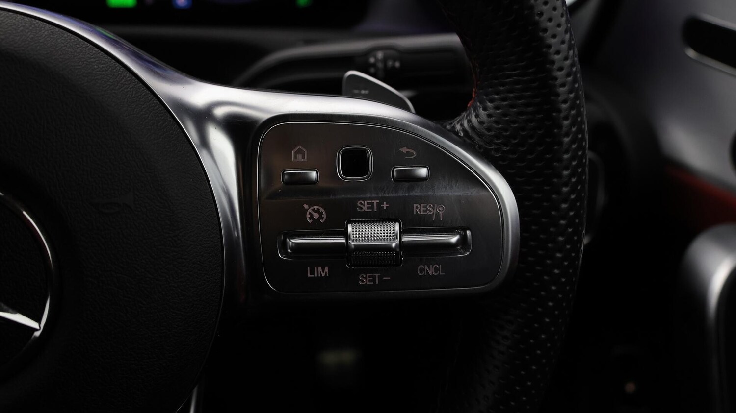Used Mercedes-Benz CLA 2021 for sale - 76380977: Photo 25