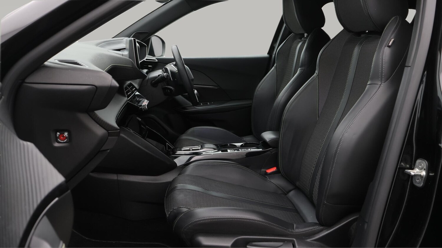 Used Peugeot 2008 for sale - 76735364: Photo 15