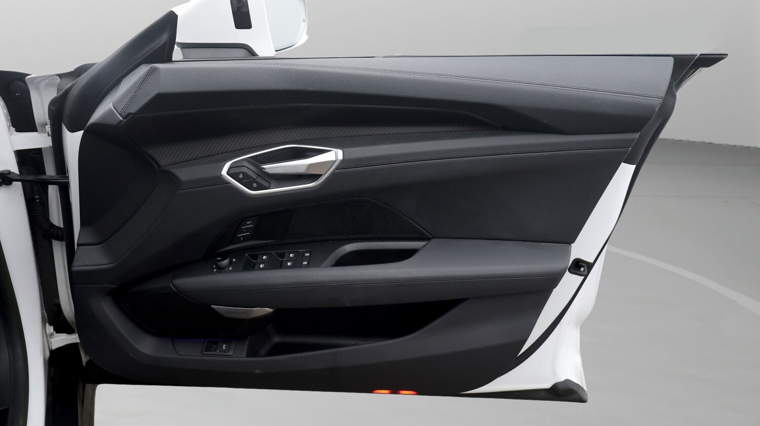 Used Audi e-tron GT 2022 for sale - 77220384: Photo 15