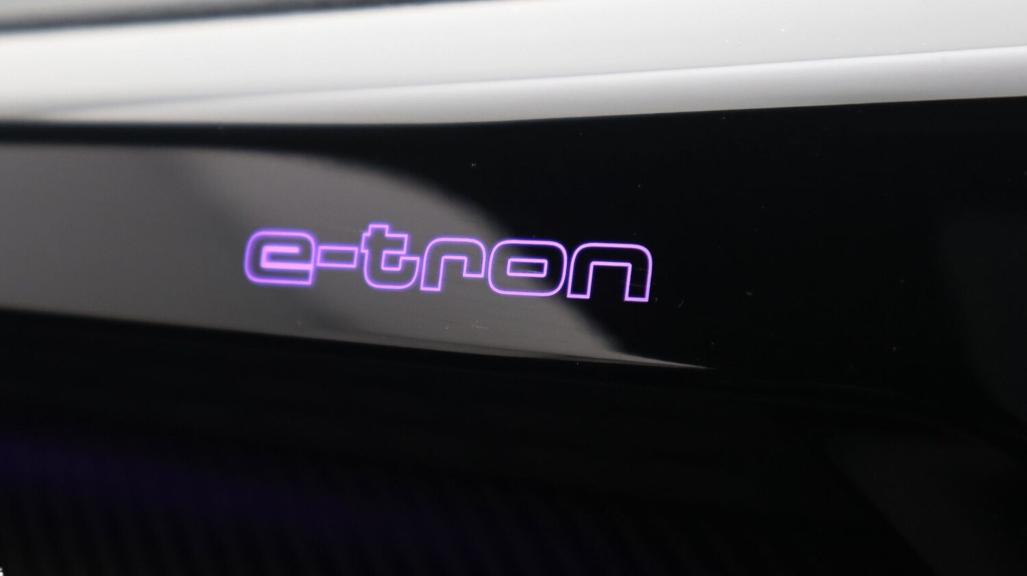 Used Audi e-tron GT 2022 for sale - 77220384: Photo 23