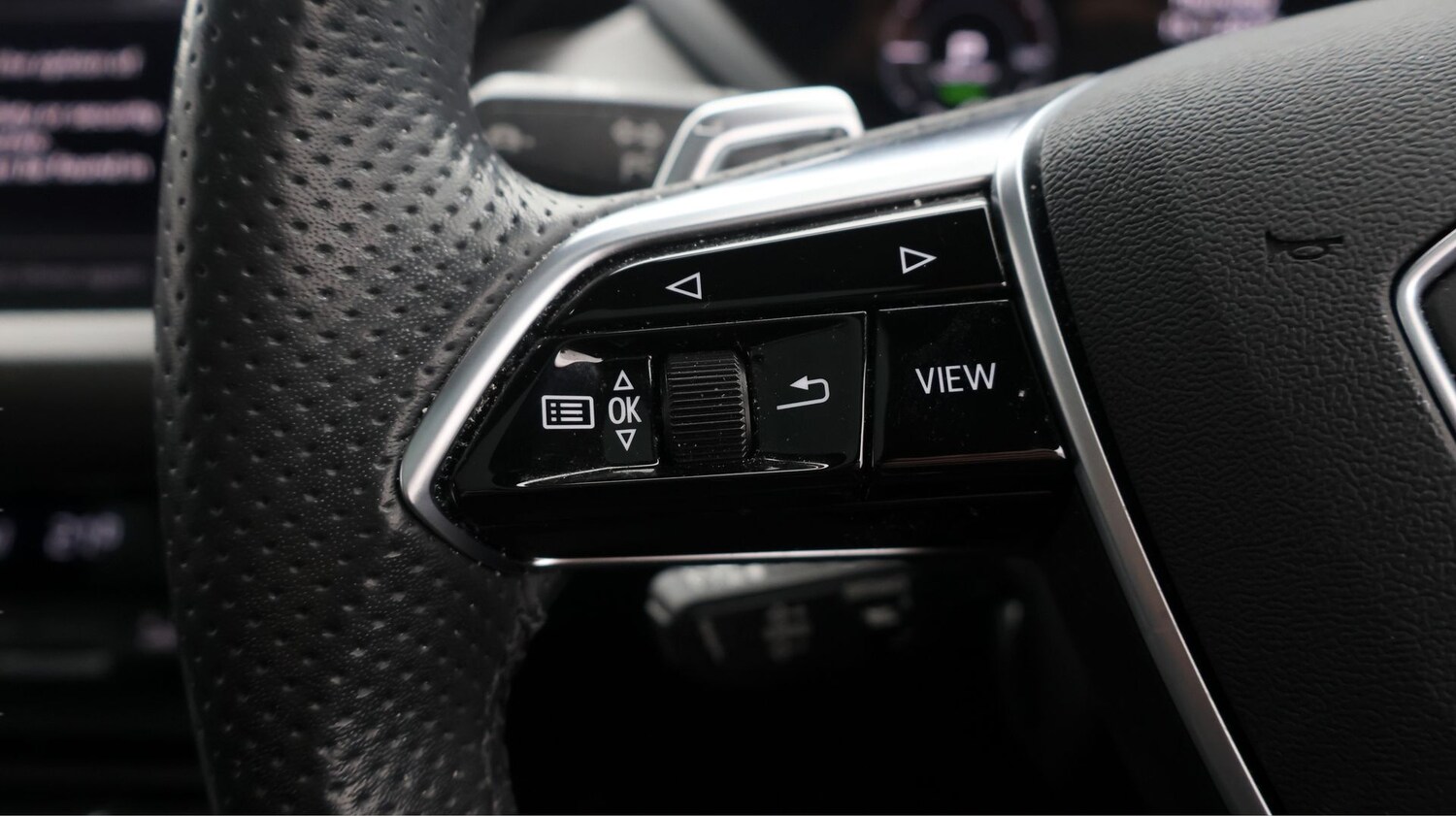 Used Audi e-tron GT 2022 for sale - 77220384: Photo 25