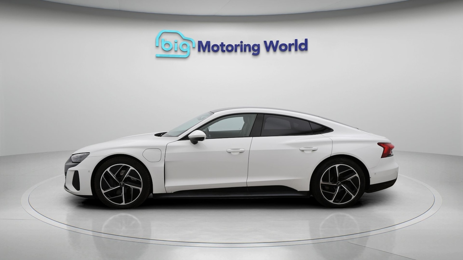 Used Audi e-tron GT 2022 for sale - 77220384: Photo 4