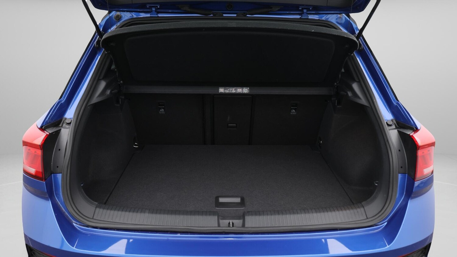 Used Volkswagen T-Roc 2021 for sale - 76538548: Photo 18