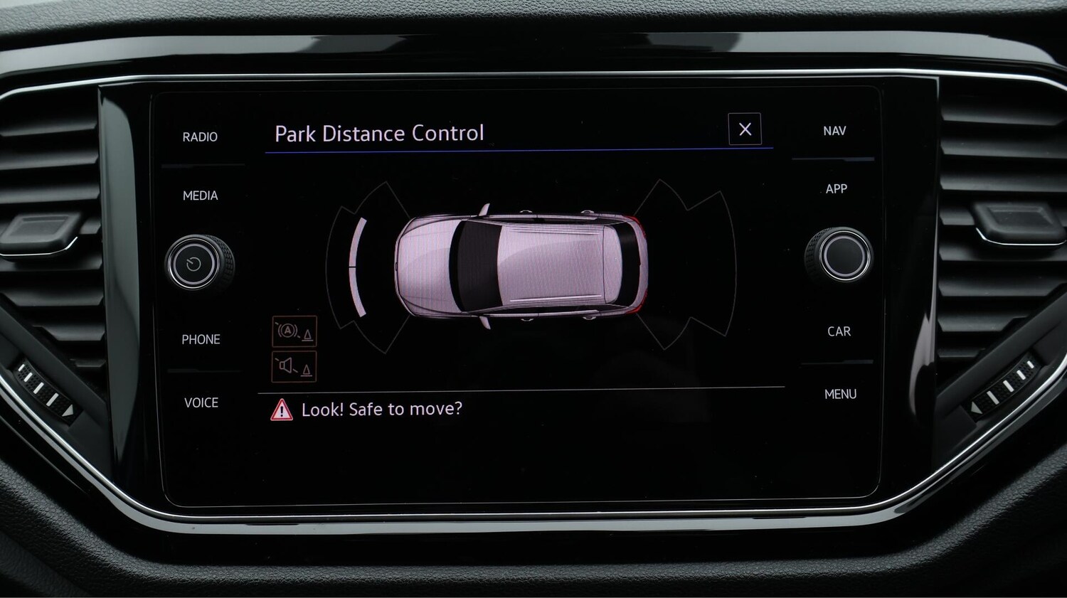 Used Volkswagen T-Roc 2021 for sale - 76538548: Photo 25