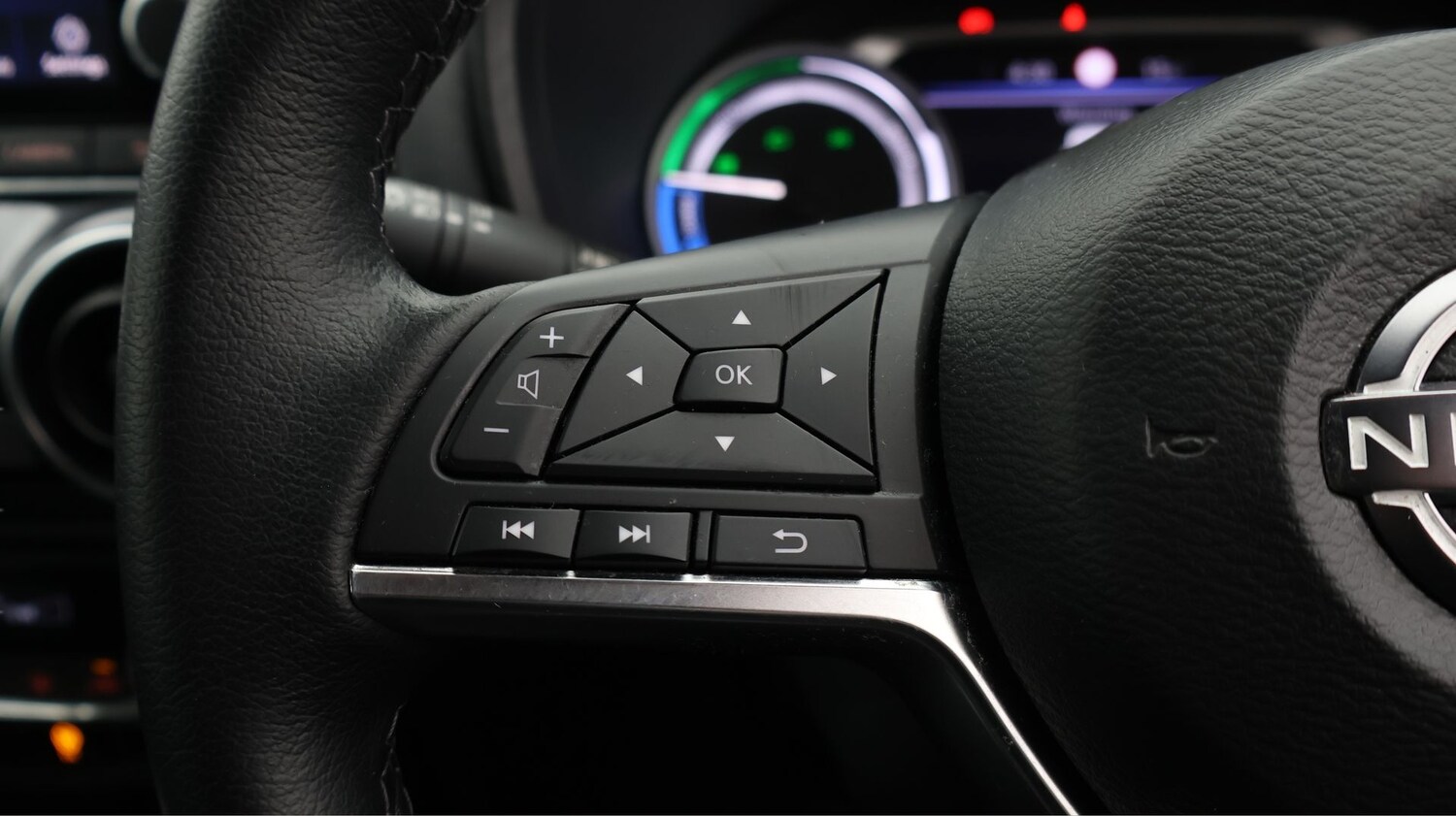 Used Nissan Juke 2023 for sale - 77685900: Photo 23