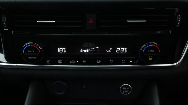 Used Nissan Qashqai 2021 for sale - 75635221: Photo 17