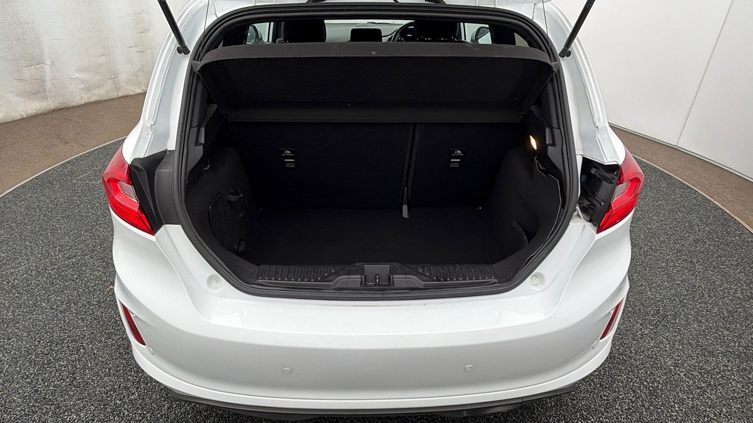 Used Ford Fiesta 2019 for sale - 78169425: Photo 16