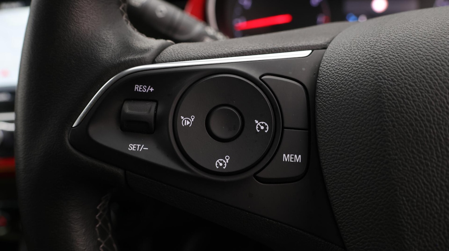 Used Vauxhall Crossland 2023 for sale - 76585356: Photo 23