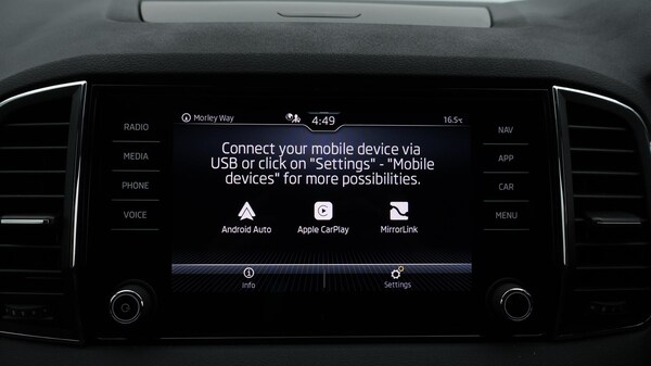 Used Skoda Karoq 2023 for sale - 76306742: Photo 23
