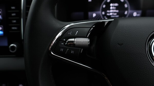 Used Skoda Karoq 2023 for sale - 76306742: Photo 25