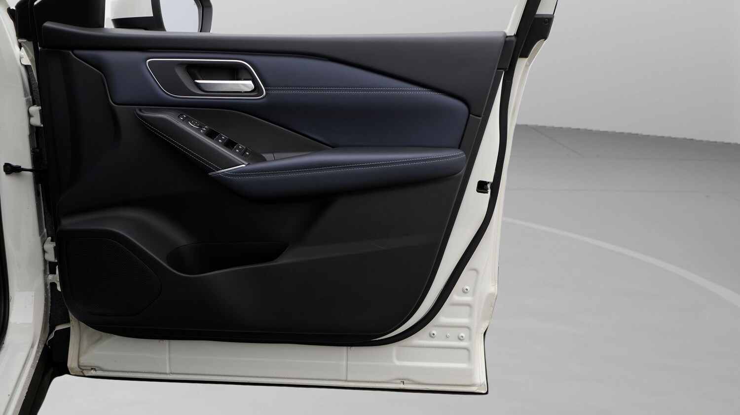 Used Nissan Qashqai 2023 for sale - 77877221: Photo 15