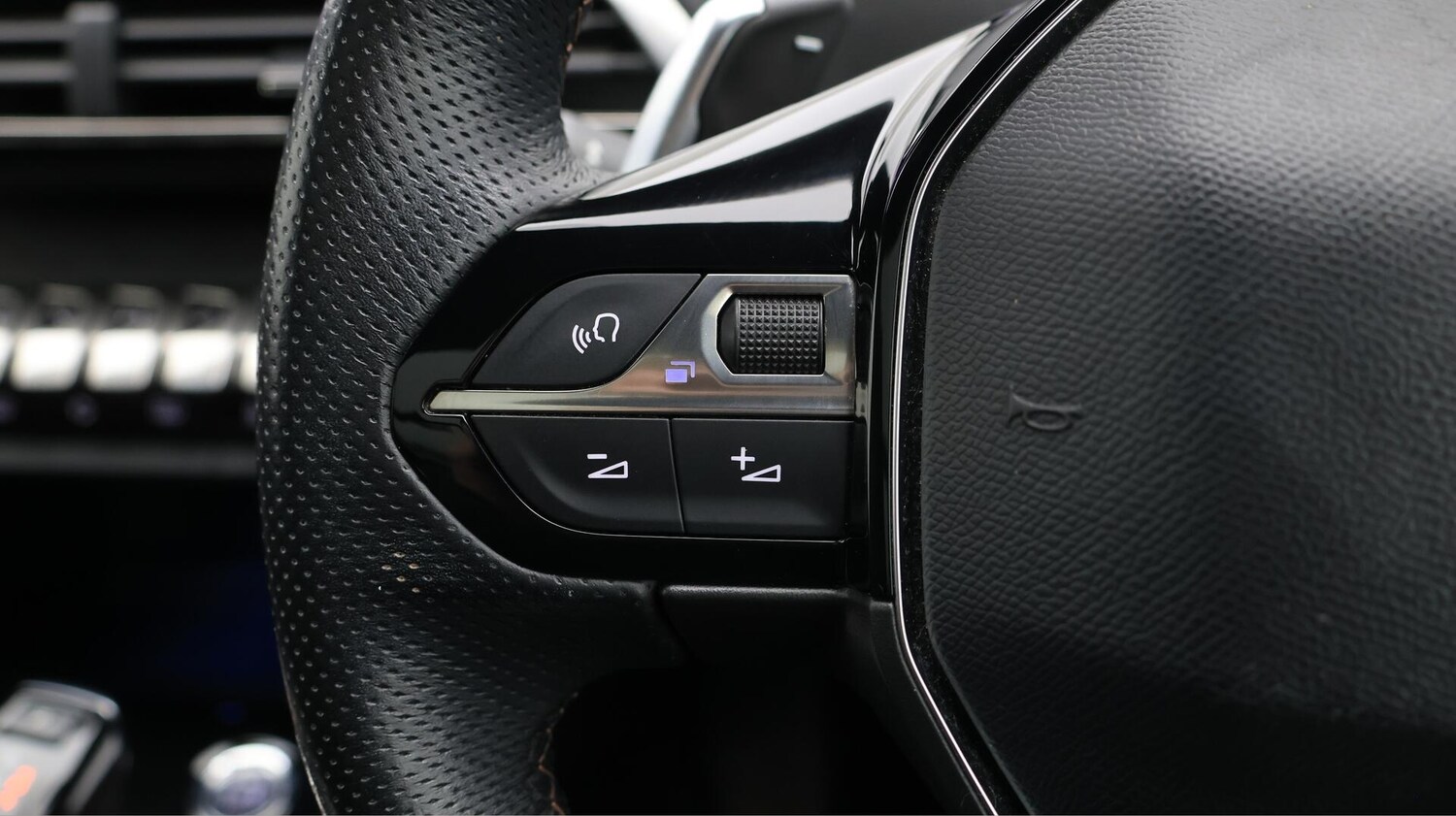 Used Peugeot 3008 for sale - 76473396: Photo 27