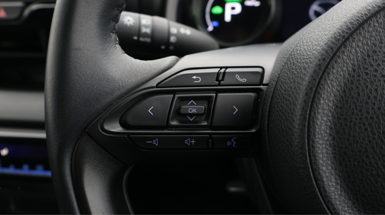 Used Mazda Mazda2 HYBRID 2023 for sale - 77220346: Photo 23