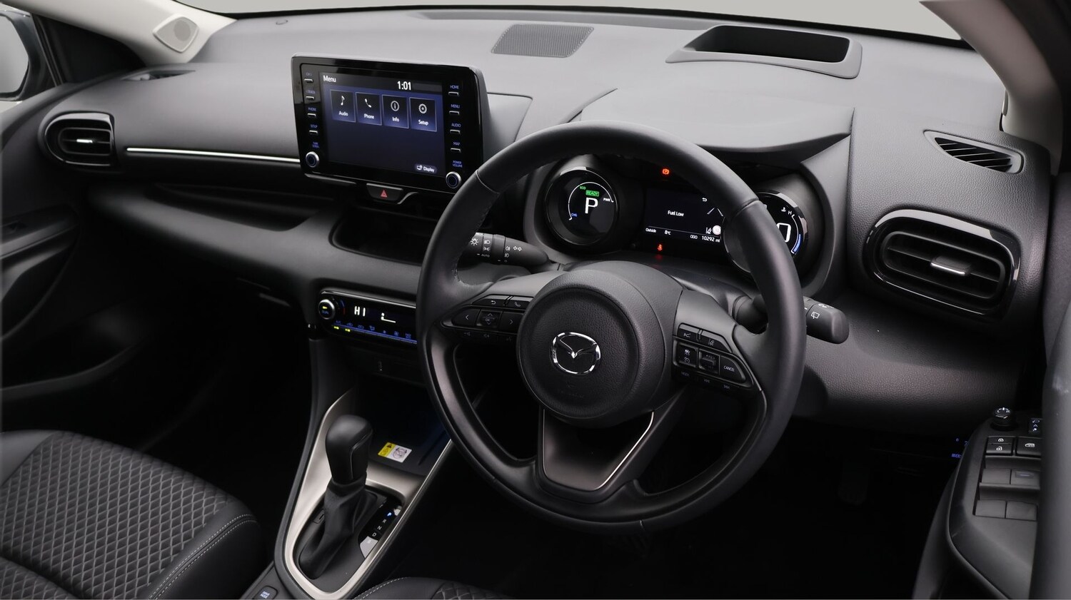 Used Mazda Mazda2 HYBRID 2023 for sale - 77220346: Photo 9