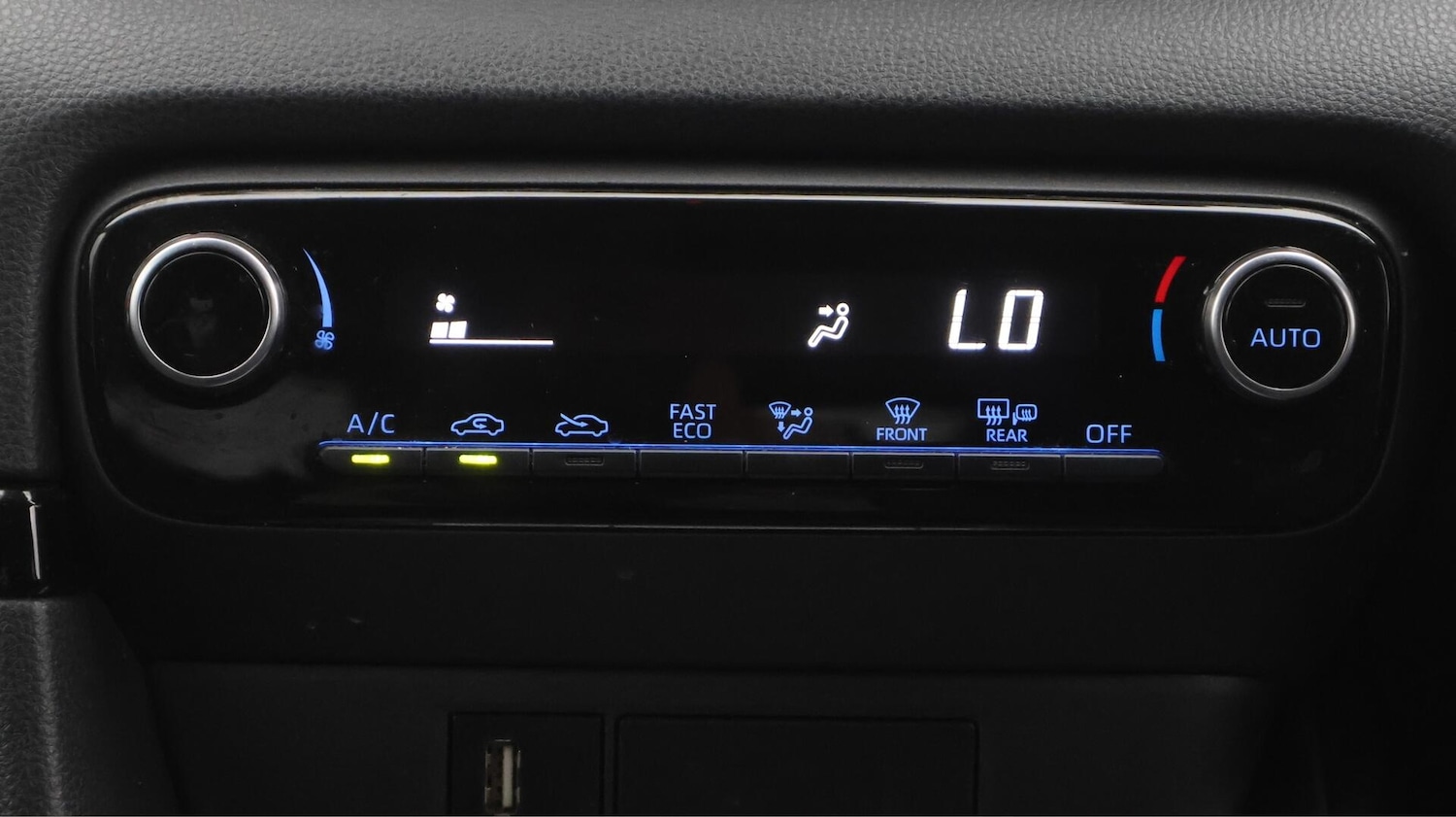 Used Toyota Yaris 2022 for sale - 76498866: Photo 13