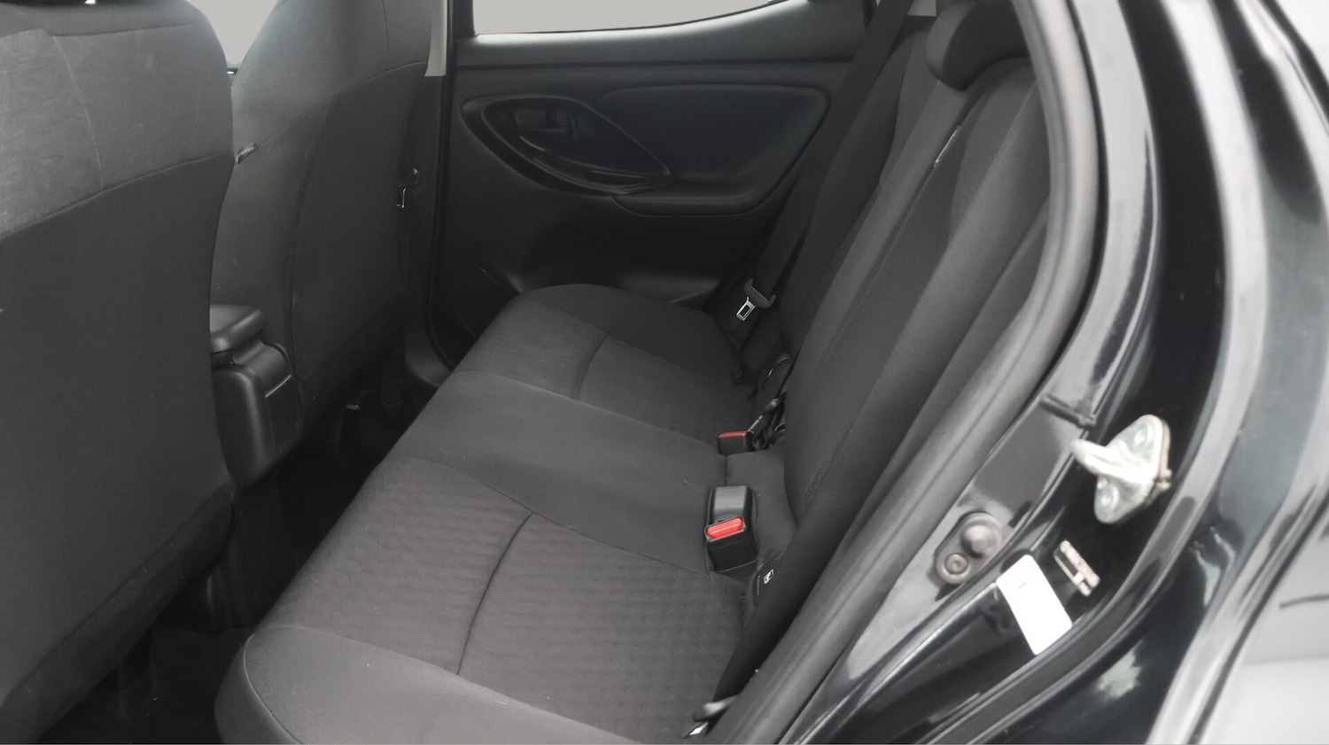 Used Toyota Yaris 2022 for sale - 76498866: Photo 17