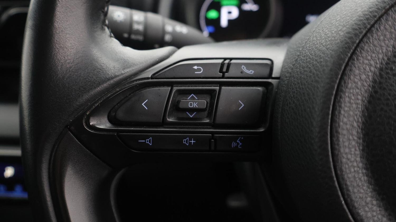 Used Toyota Yaris 2022 for sale - 76498866: Photo 24