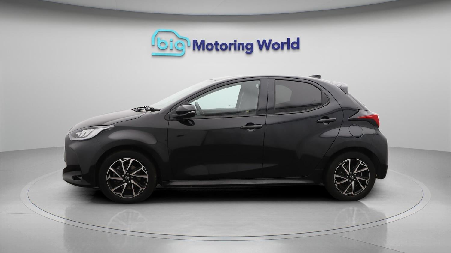 Used Toyota Yaris 2022 for sale - 76498866: Photo 5