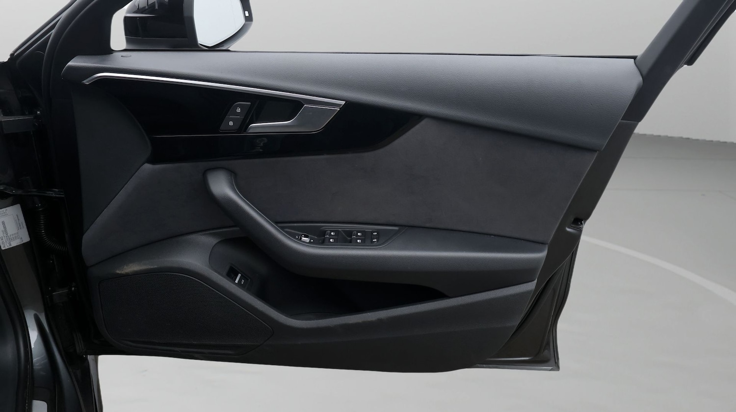 Used Audi A4 2023 for sale - 77195805: Photo 15