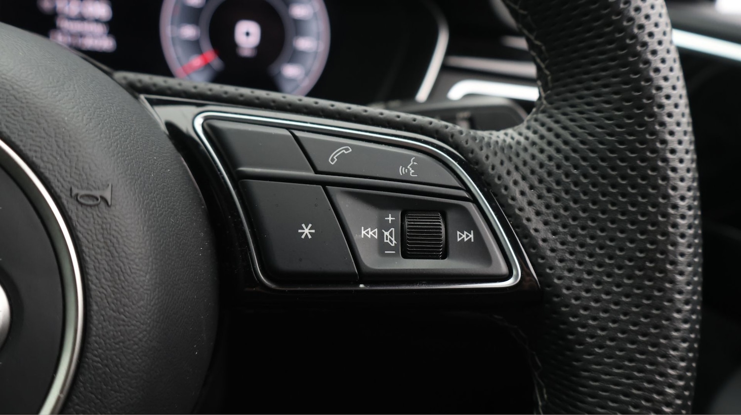 Used Audi A4 2023 for sale - 77195805: Photo 24