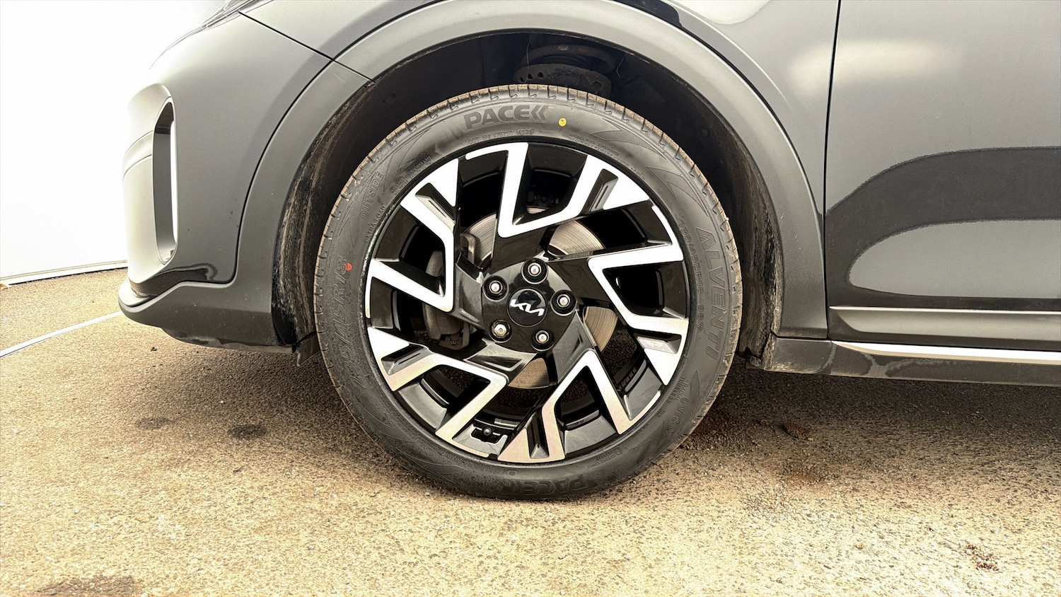 Used Kia XCeed 2022 for sale - 77921619: Photo 17