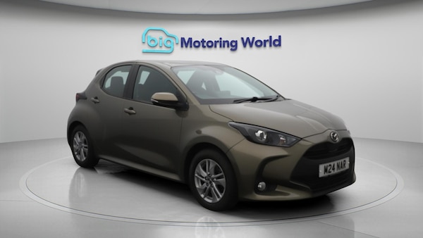Used Mazda Mazda2 HYBRID 2022 for sale - 75708200: Photo 2