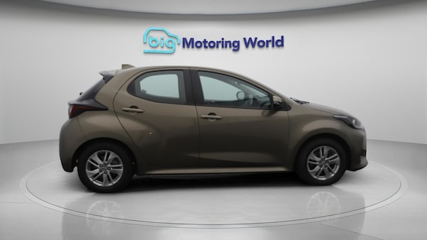 Used Mazda Mazda2 HYBRID 2022 for sale - 75708200: Photo 9