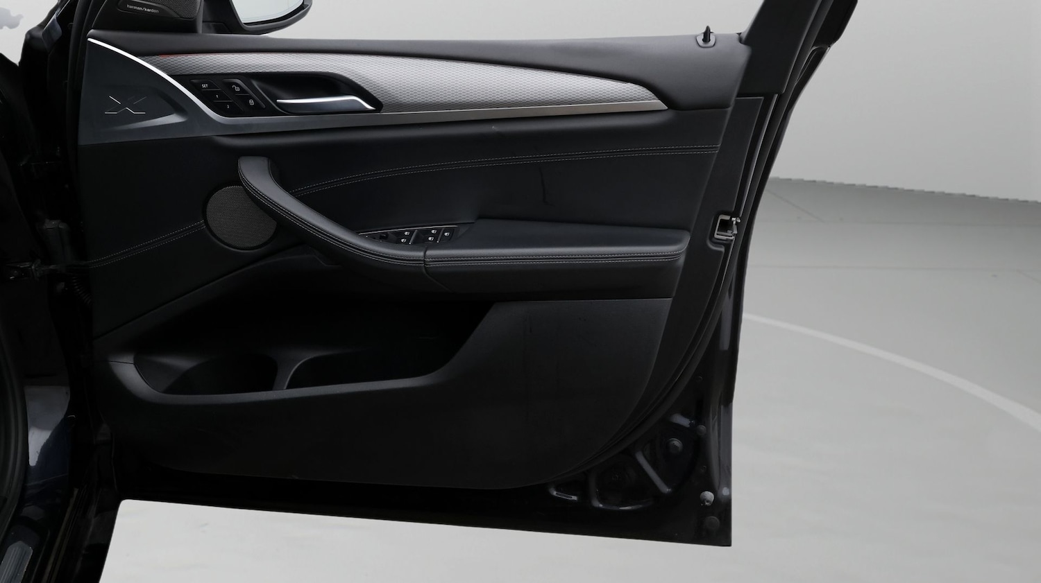 Used BMW X4 2020 for sale - 77902218: Photo 15