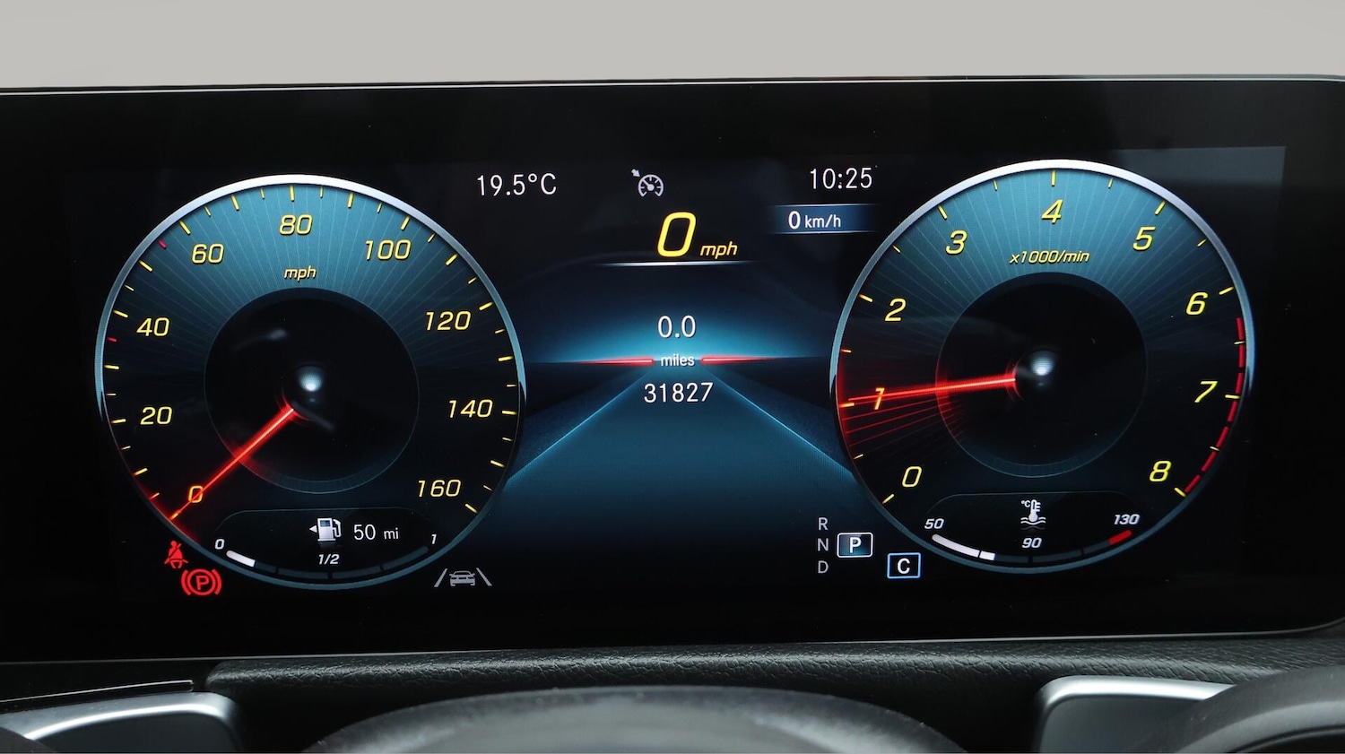Used Mercedes-Benz GLB 2022 for sale - 76137883: Photo 11